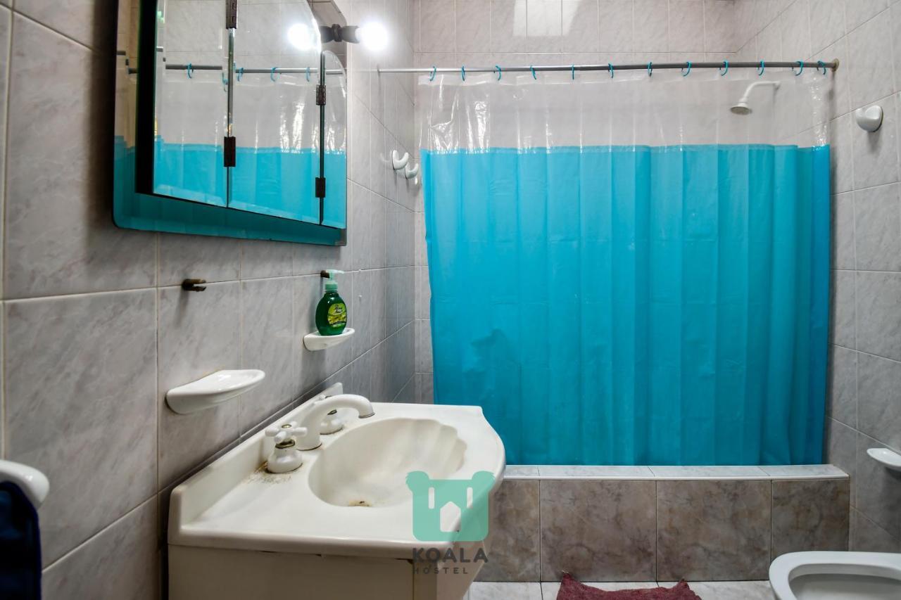 Koala Hostel Мендоса Екстер'єр фото