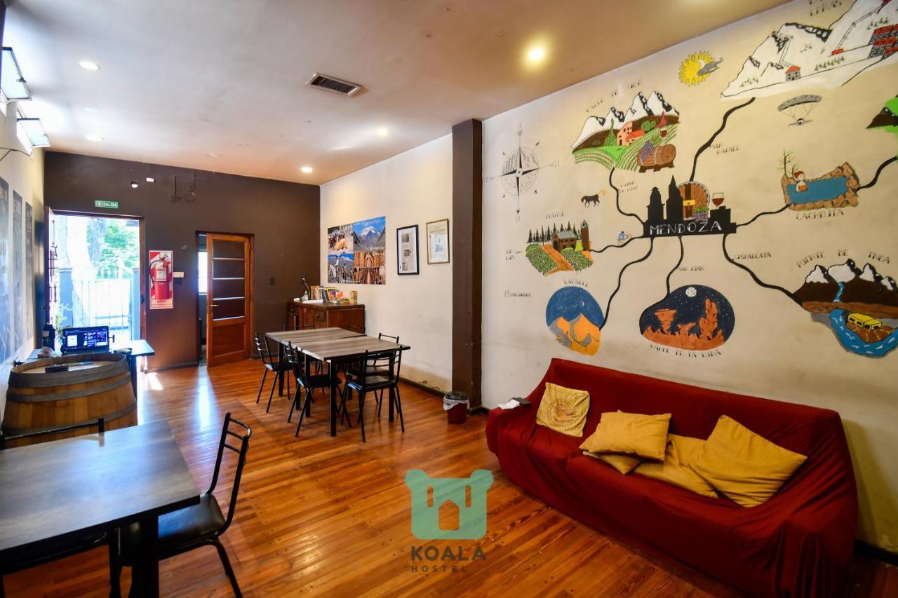 Koala Hostel Мендоса Екстер'єр фото